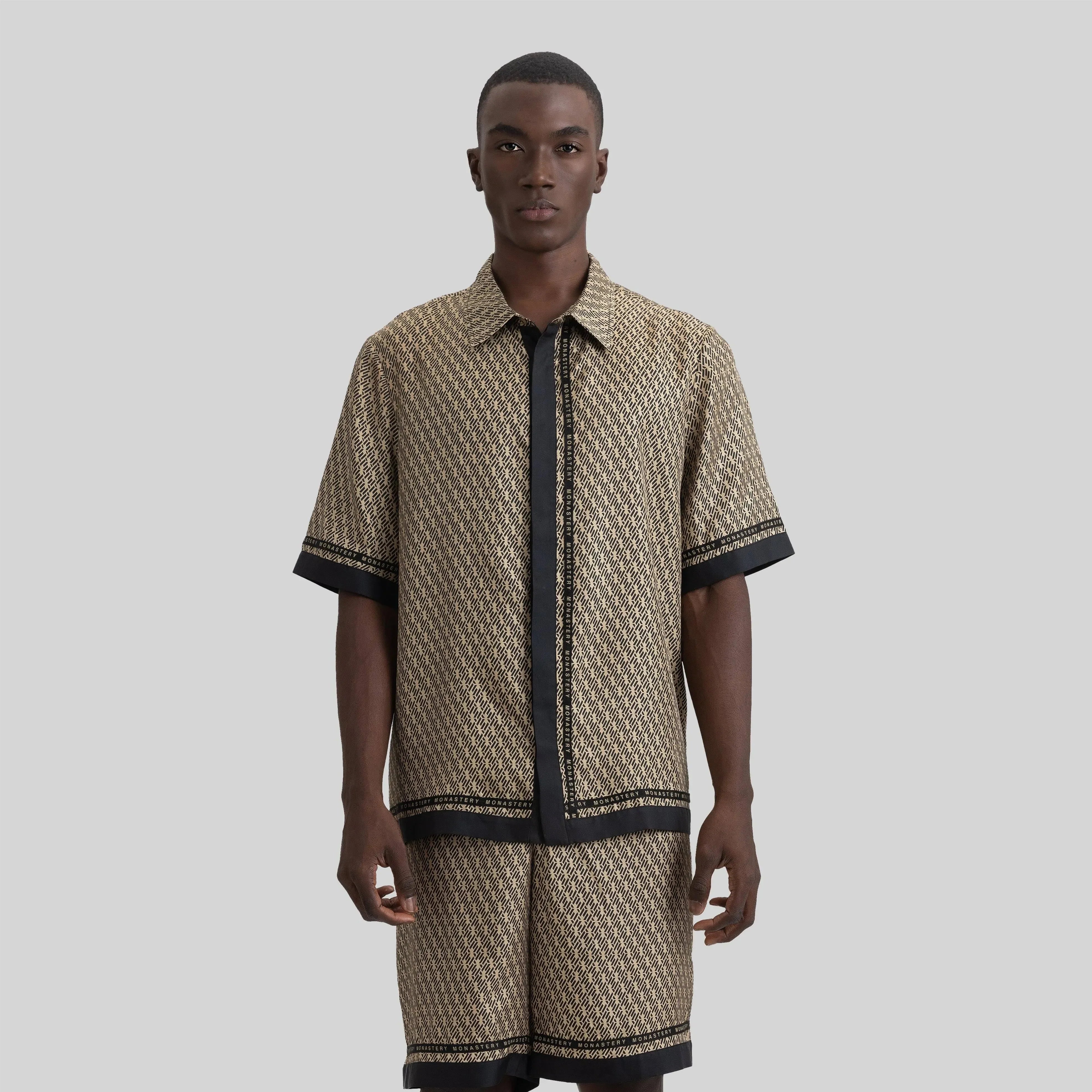 SILK SET MEN OVERSIZE SOLEIL BLACK SAFARI - Monastery