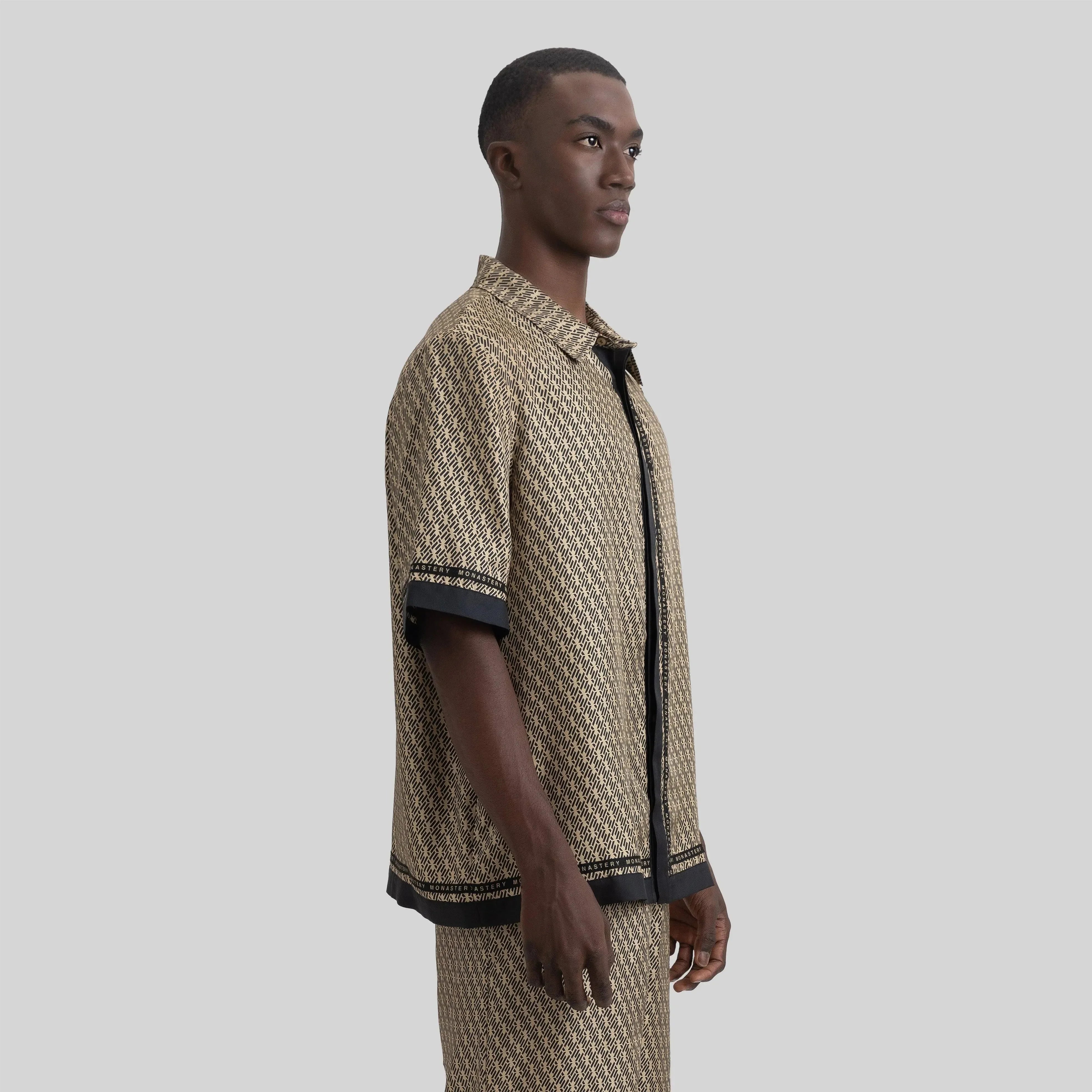 SILK SET MEN OVERSIZE SOLEIL BLACK SAFARI - Monastery