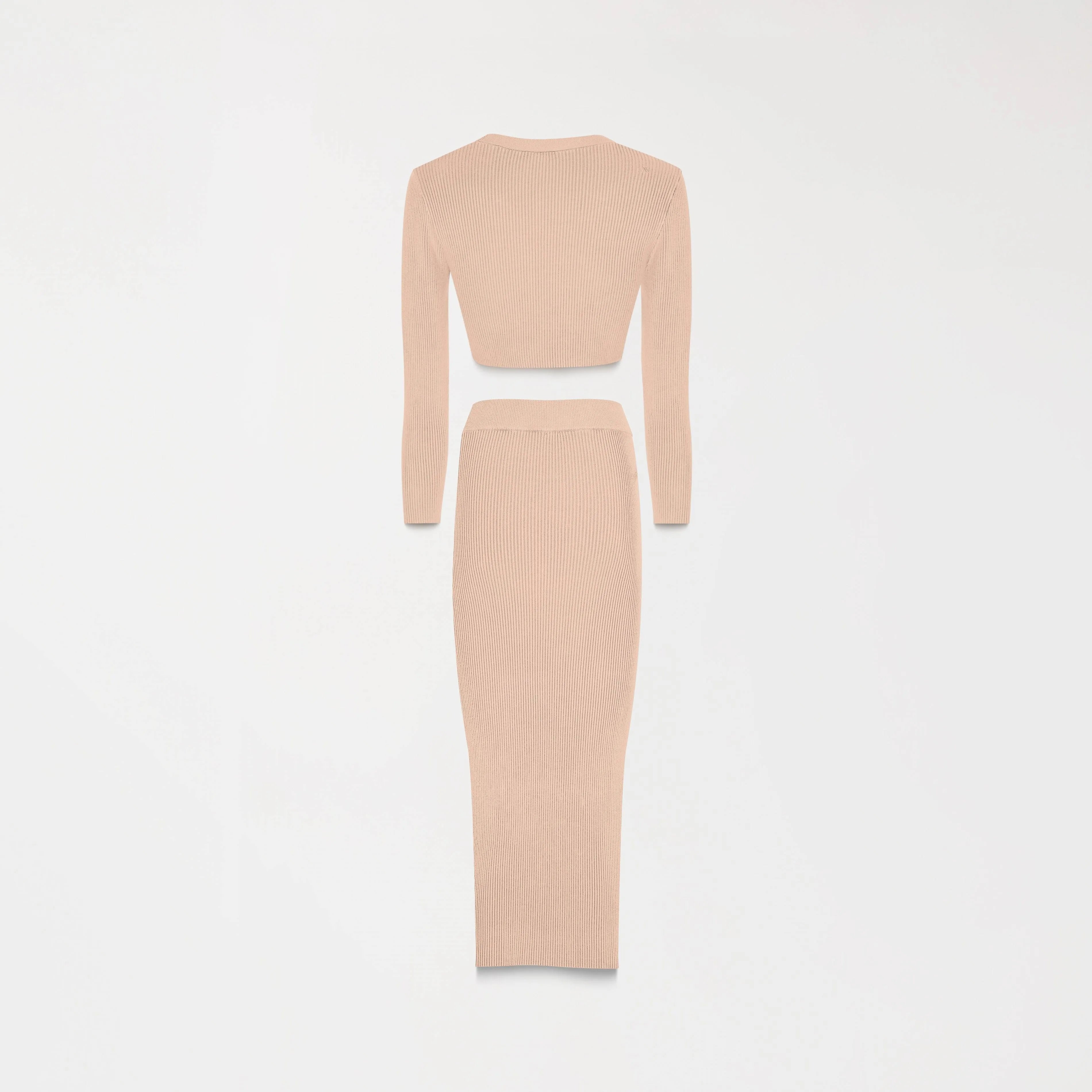 CONJUNTO SOSIE BEIGE OSCURO POSTERIOR - MONASTERY