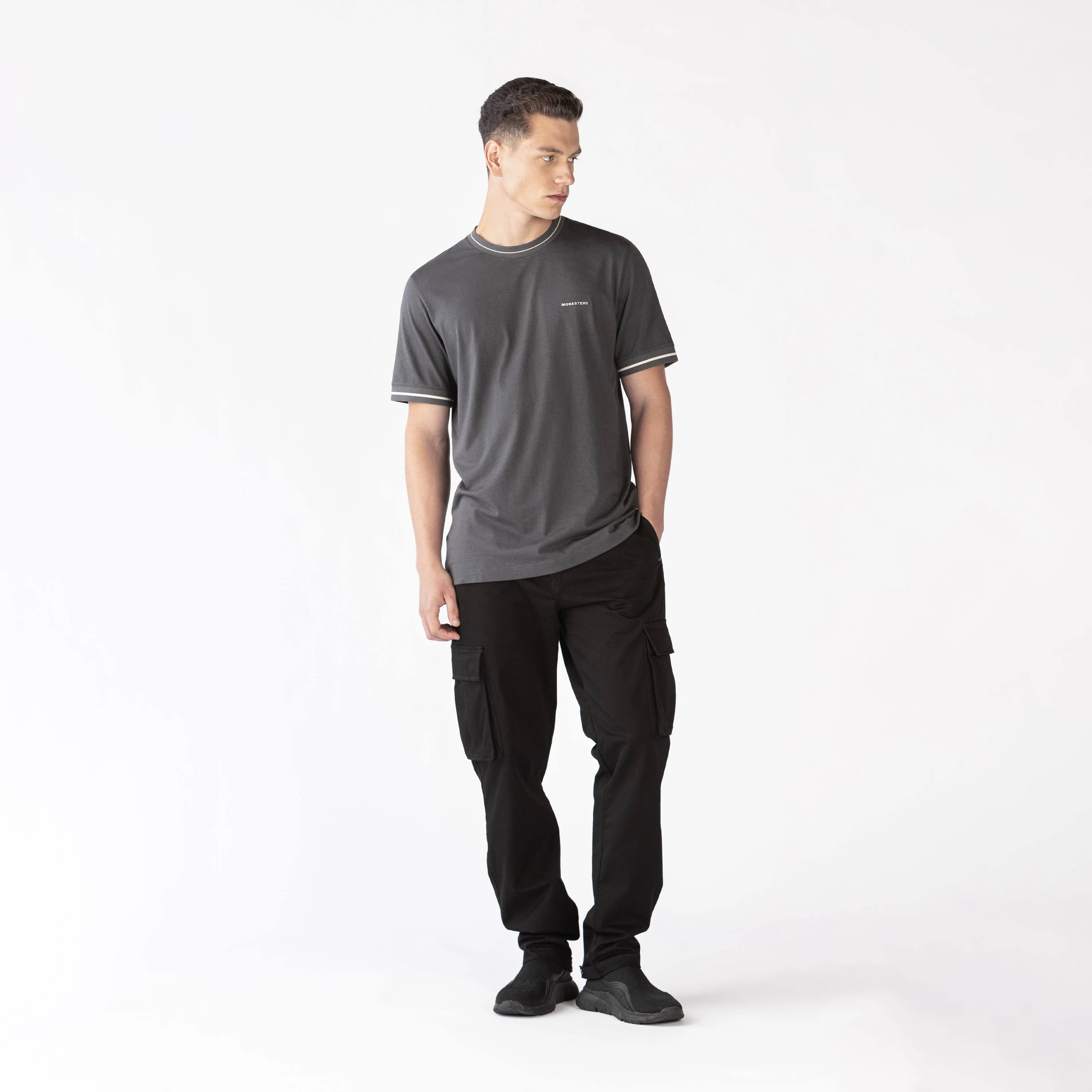 PANTALON CARGO TALVERTON NEGRO 1 - MONASTERY