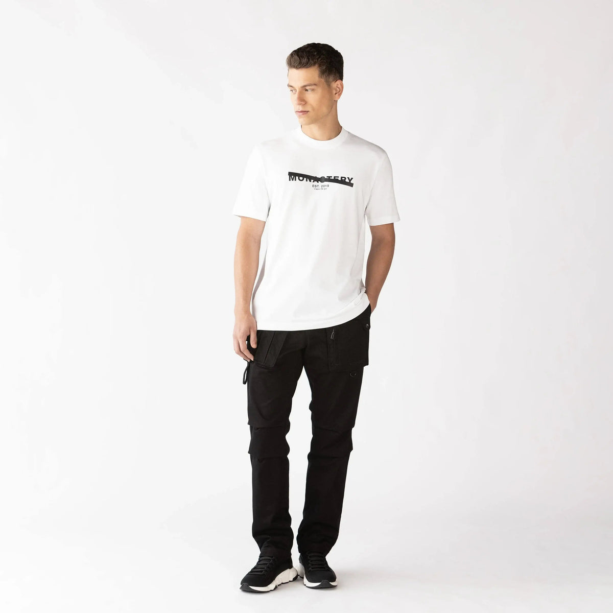 CAMISETA THREE BLNACA 1 - MONASTERY