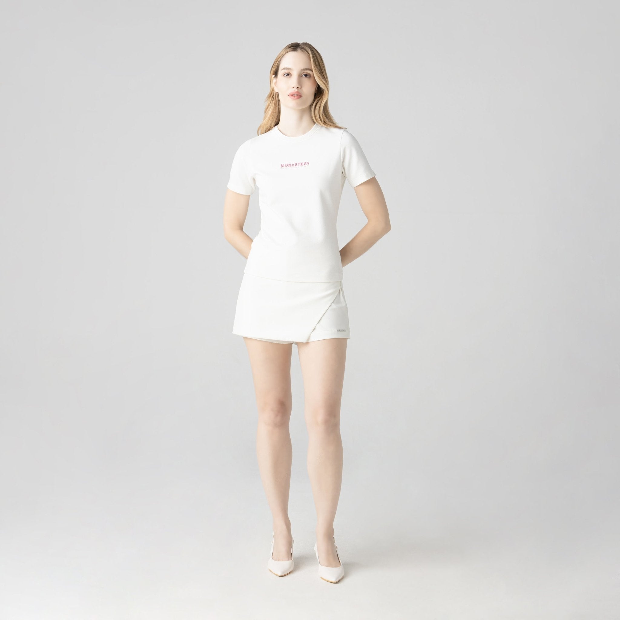 BORNU T - SHIRT WOMEN WHITE - Monastery | Tienda Oficial Colombia