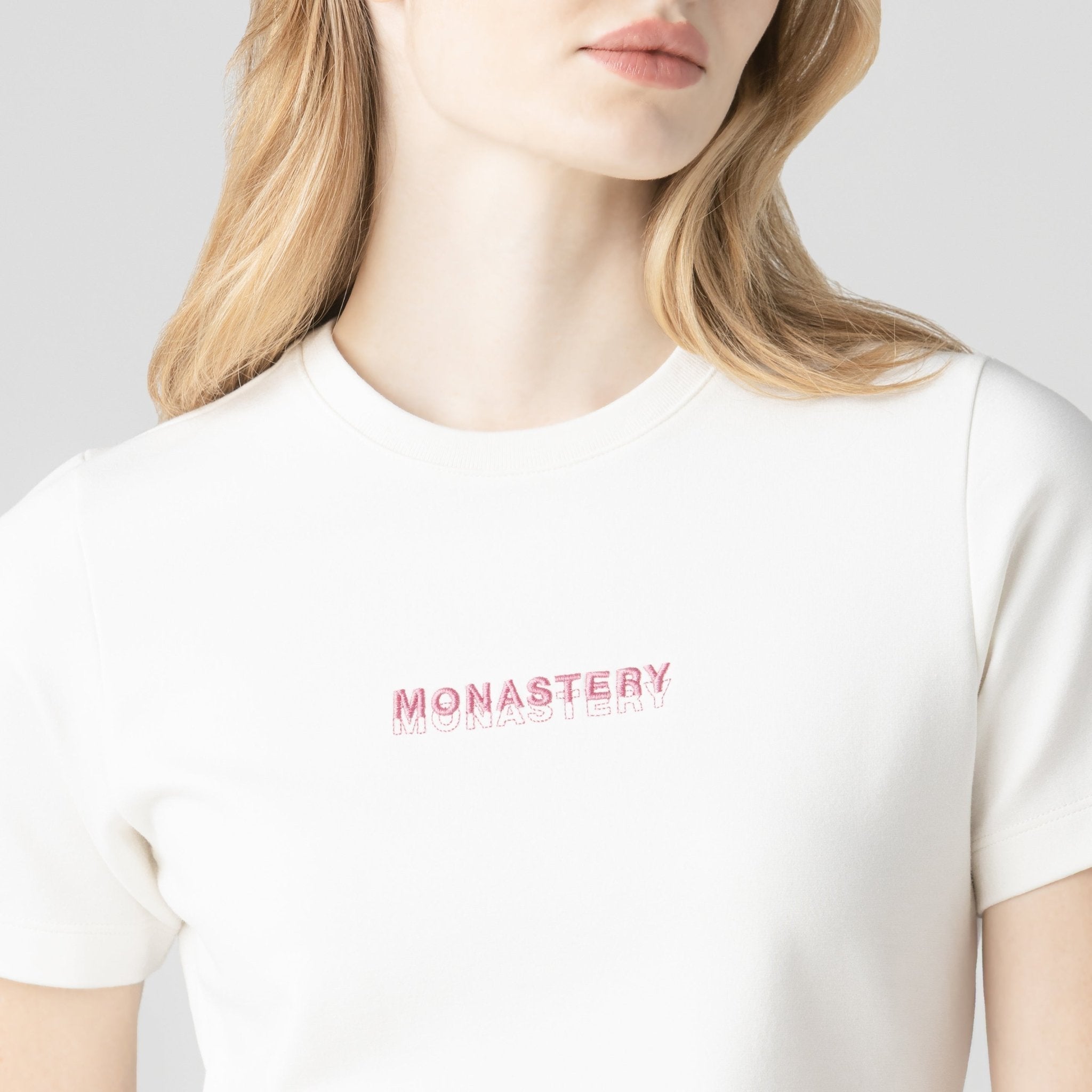 BORNU T - SHIRT WOMEN WHITE - Monastery | Tienda Oficial Colombia