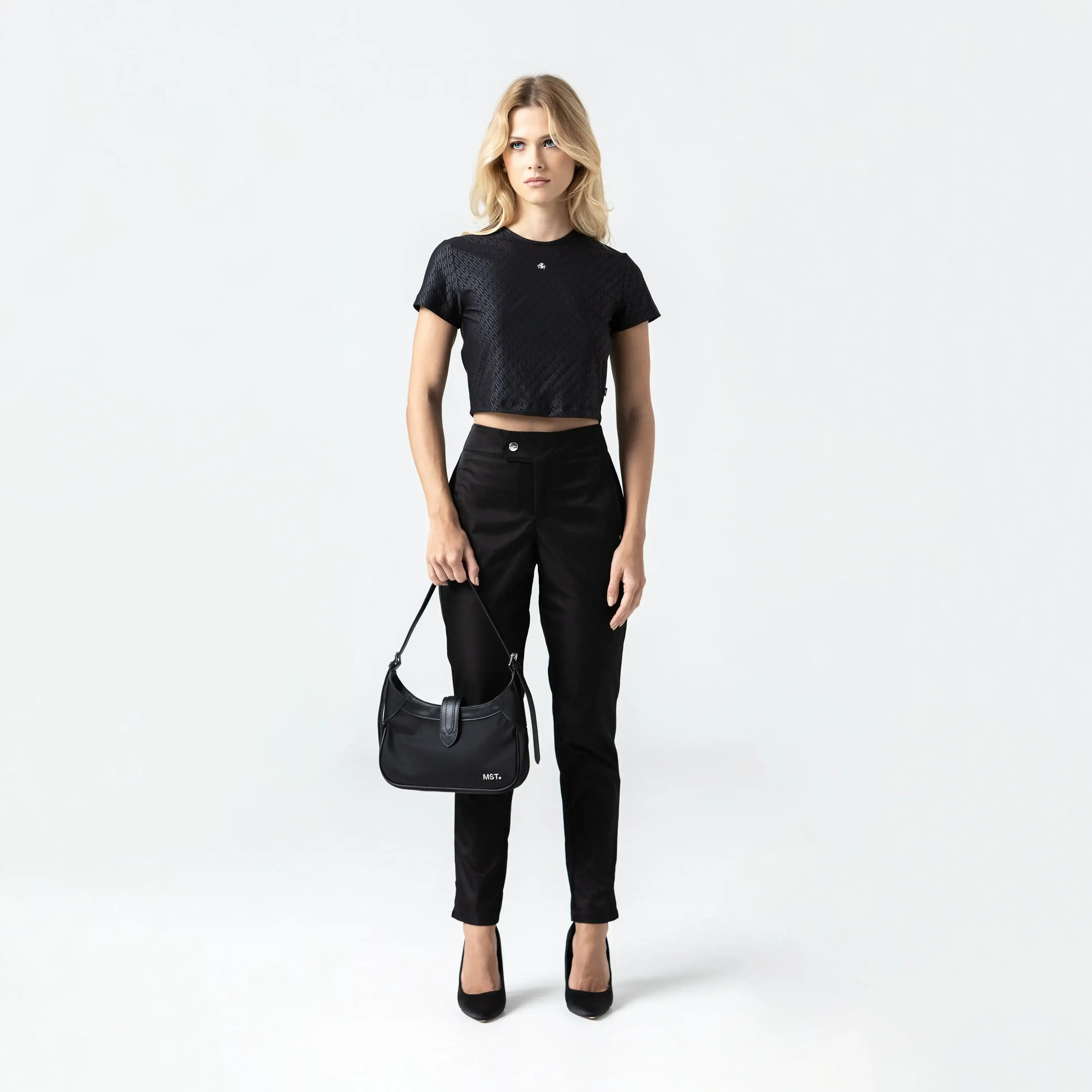 ESMME CROP TOP WOMEN BLACK - Monastery | Tienda Oficial Colombia