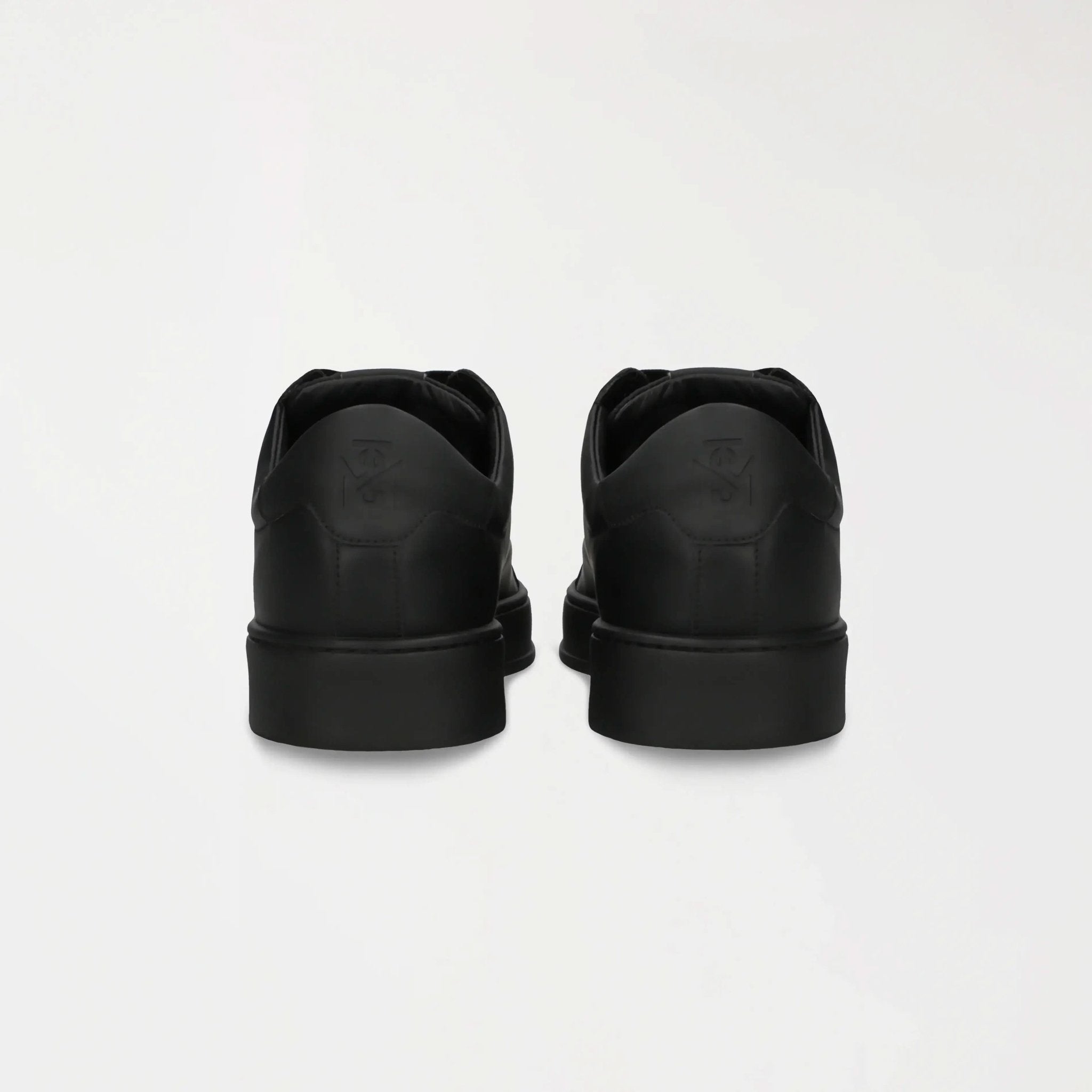 GIUSEPPE SNEAKERS MEN BLACK - Monastery | Tienda Oficial Colombia