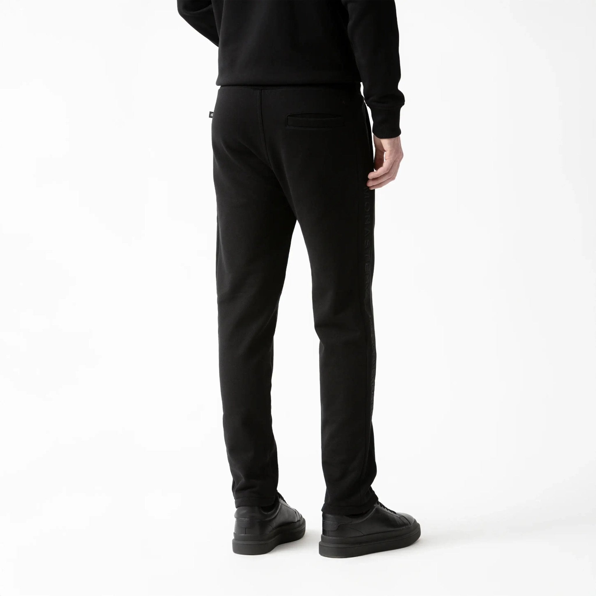 HUSTON JOGGER MEN BLACK - Monastery | Tienda Oficial Colombia
