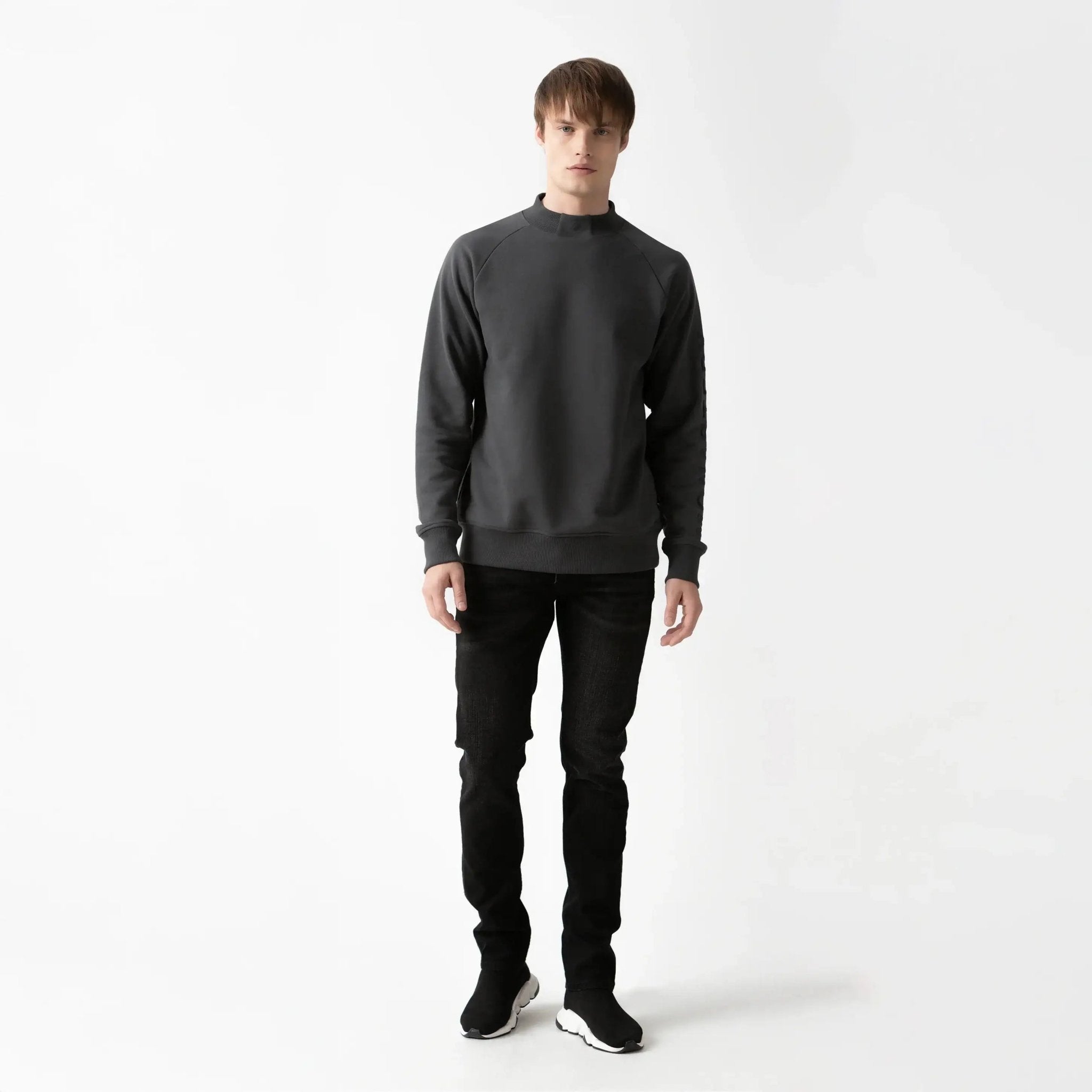 INVERNESS SWEATSHIRT MEN BLACK OYSTER - Monastery | Tienda Oficial Colombia