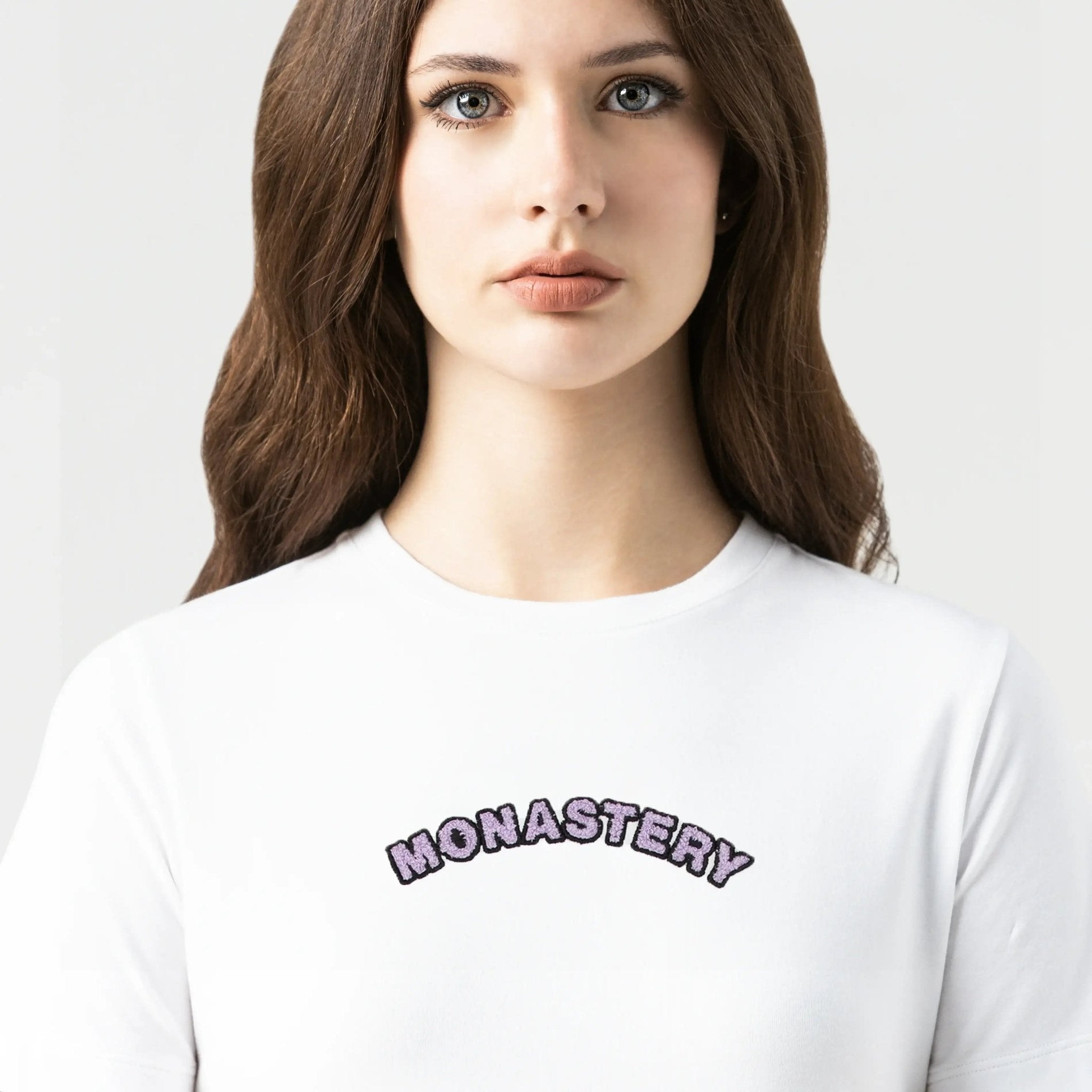 ISSLA T - SHIRT WOMEN WHITE - Monastery | Tienda Oficial Colombia