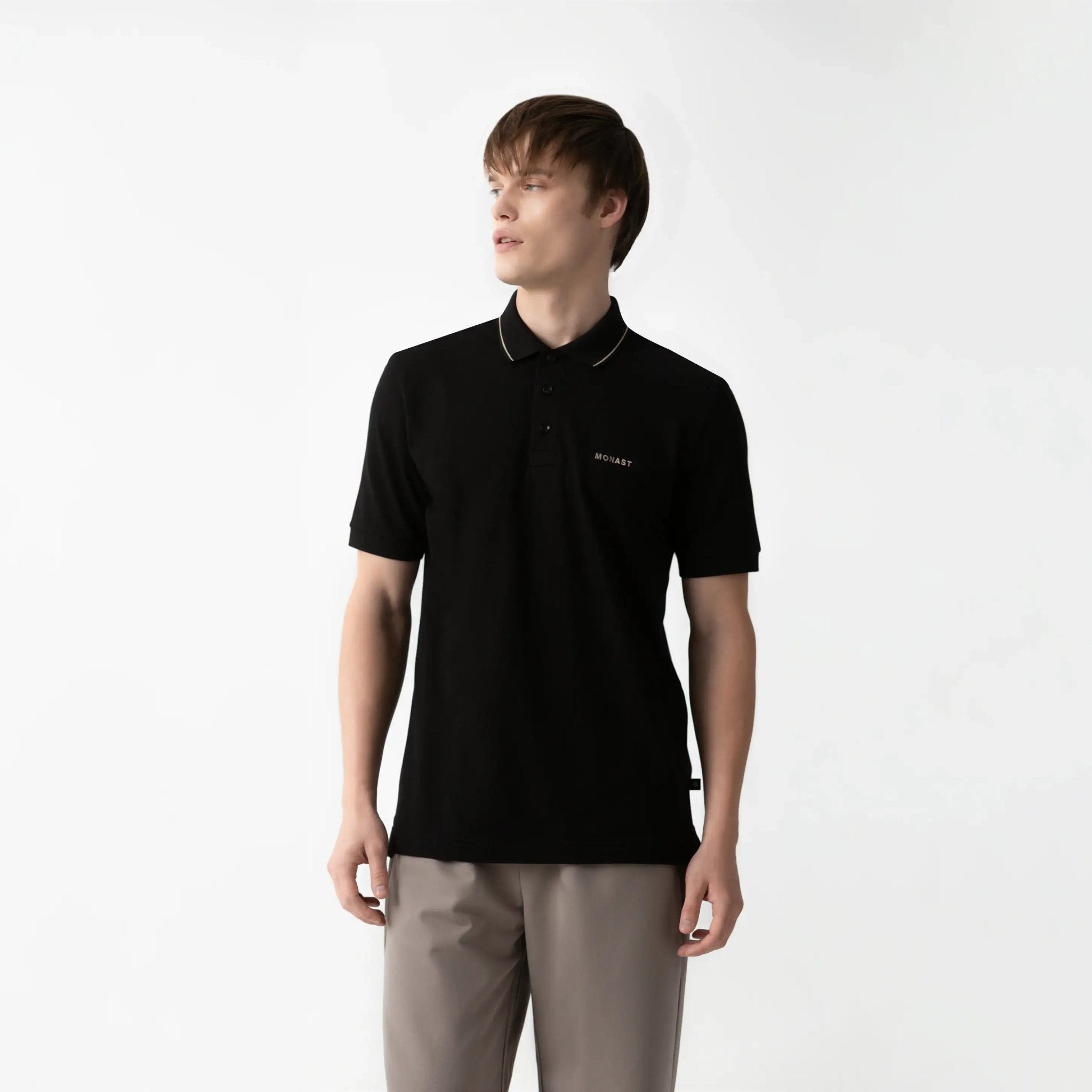 JASSO POLO MEN BLACK - Monastery | Tienda Oficial Colombia