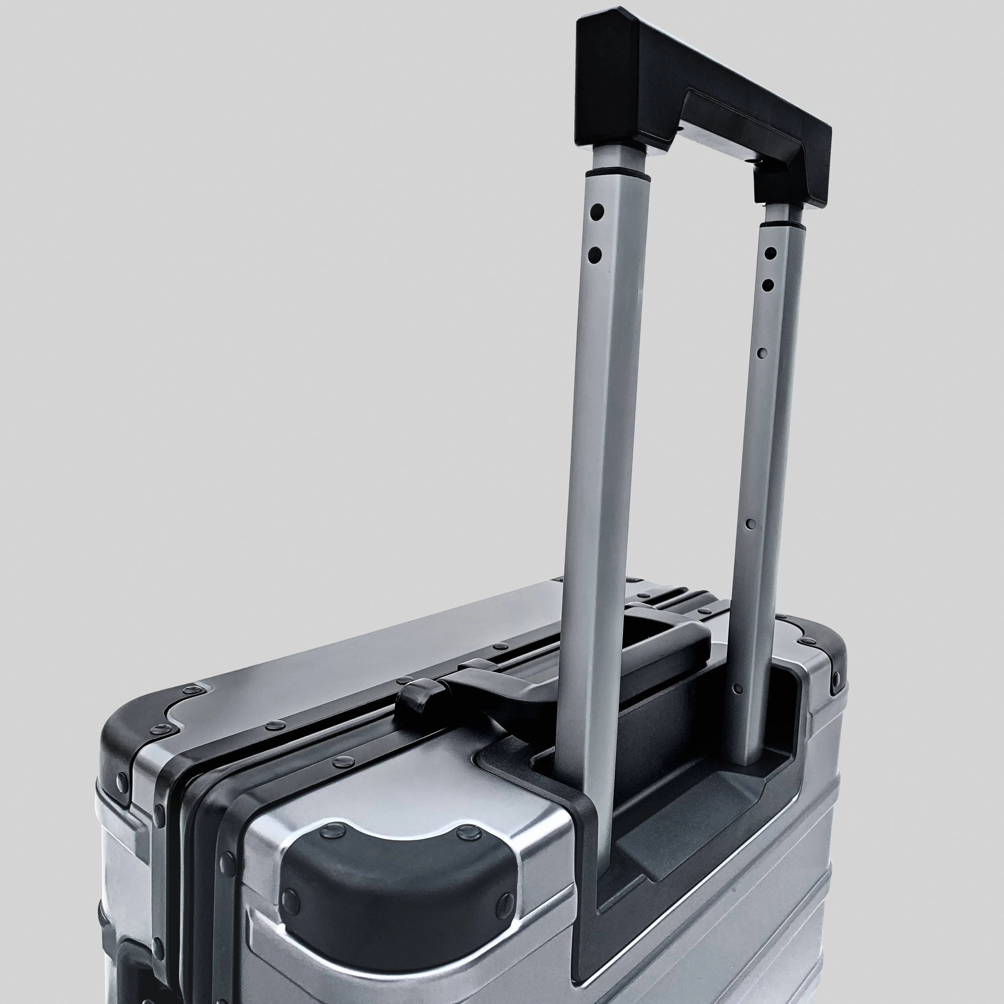 LUGGAGE TRAVEL CASE LITHIUM - Monastery