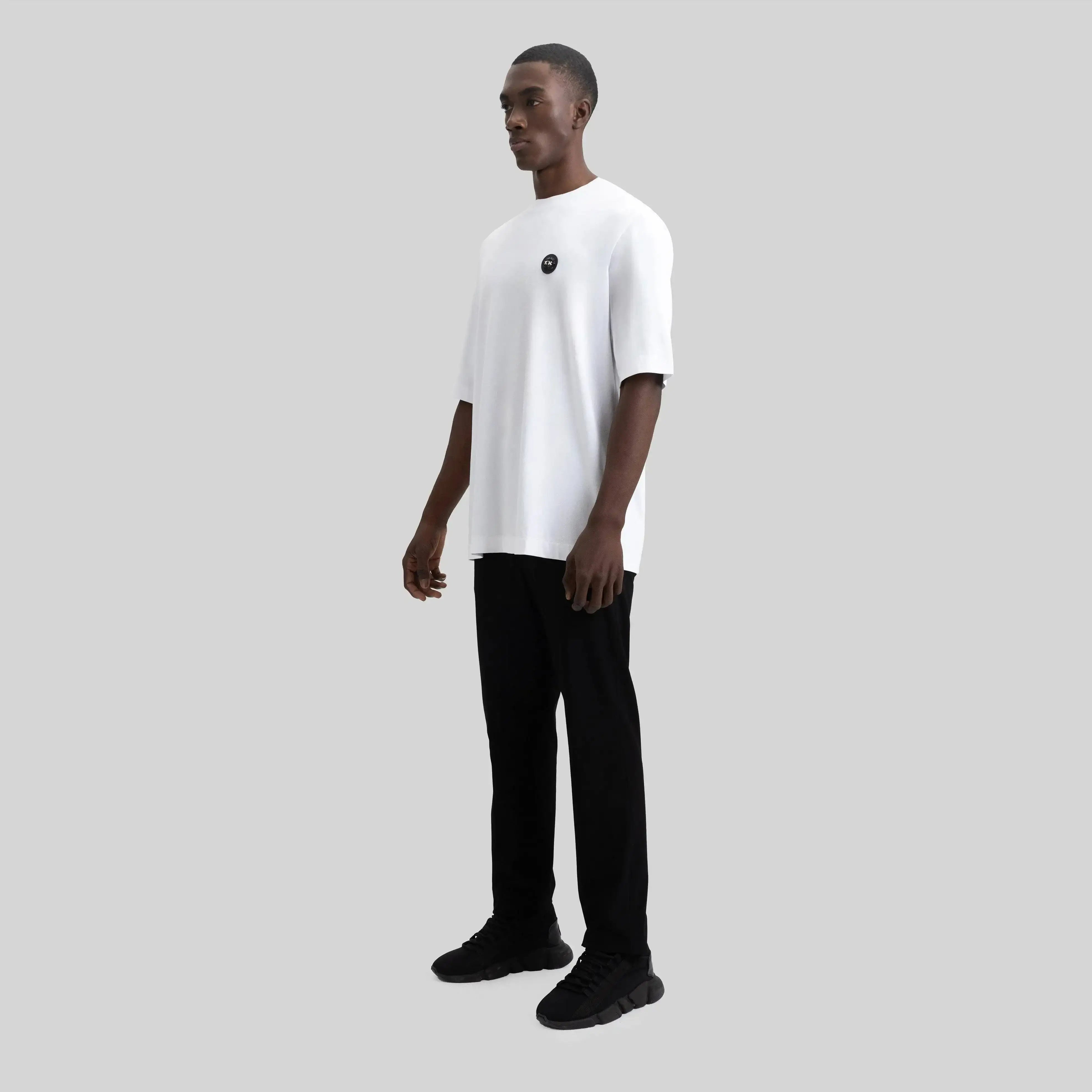 MANSELL T-SHIRT OVERSIZED WHITE - Monastery | Tienda Oficial Colombia