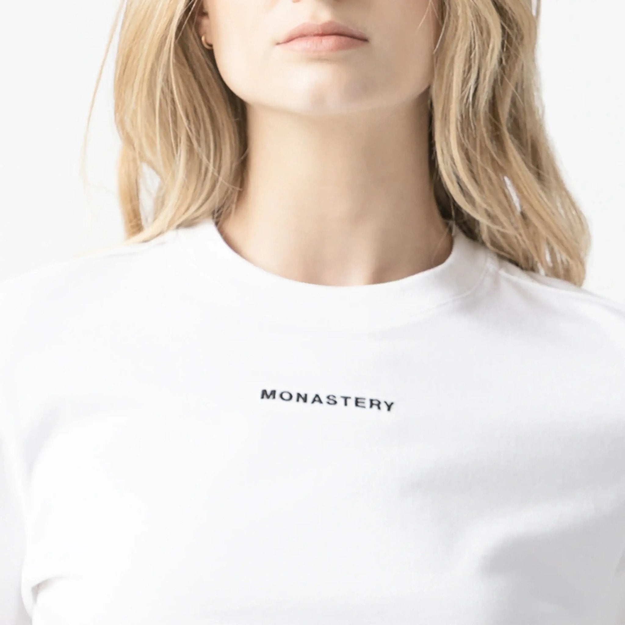 NARYSSA CROP TOP WOMEN WHITE - Monastery | Tienda Oficial Colombia