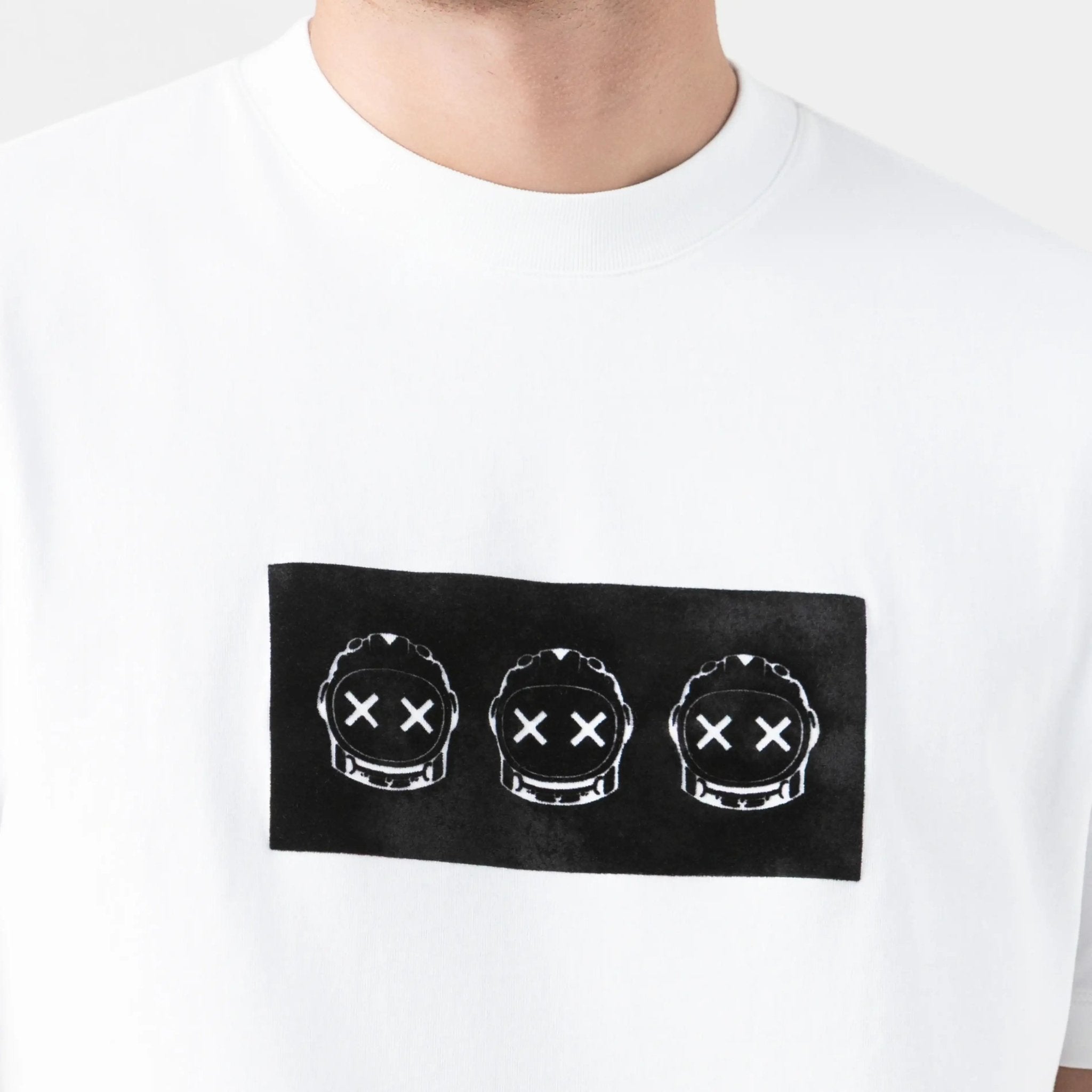 SILVERLION T - SHIRT MEN WHITE - Monastery | Tienda Oficial Colombia