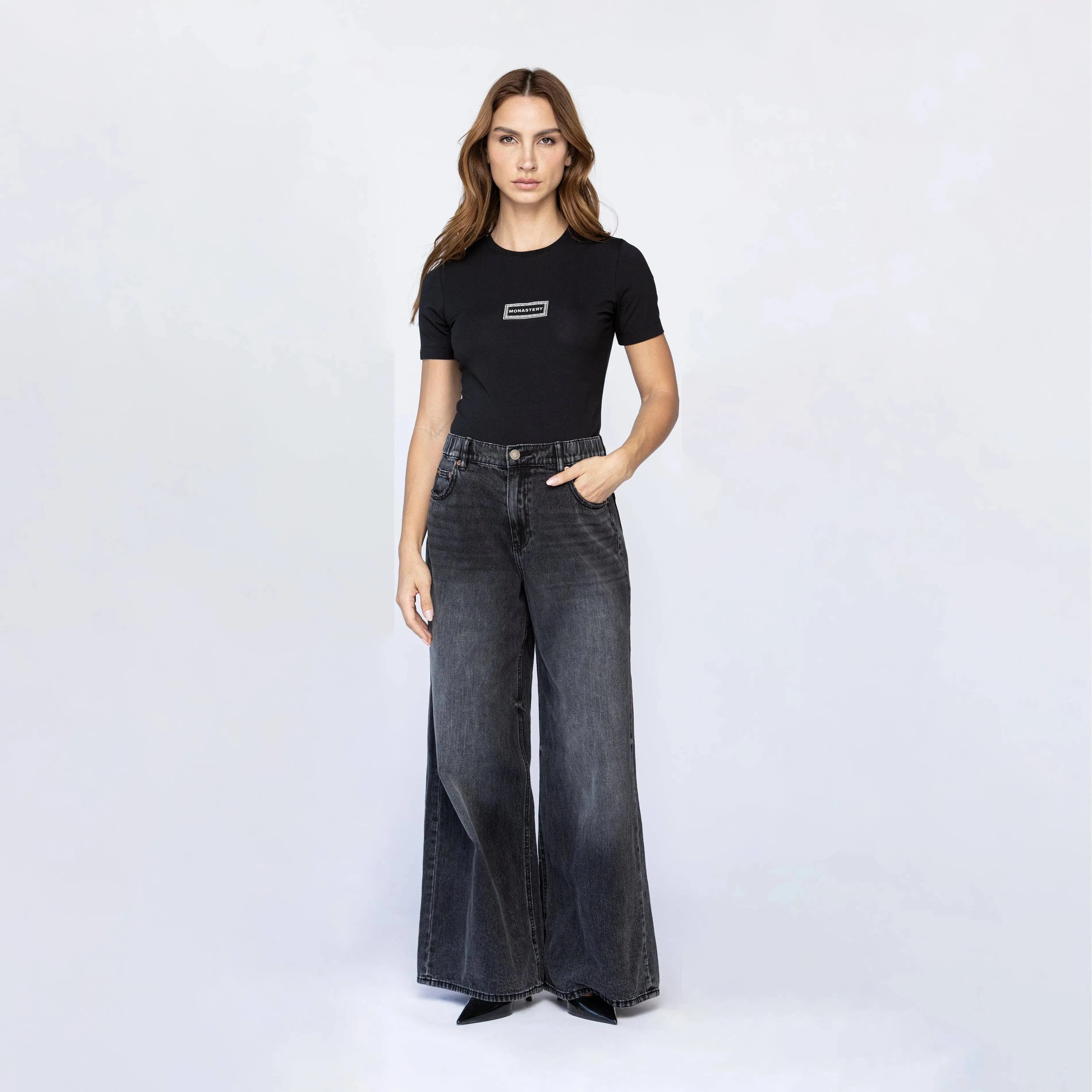 BLACKSTERY T-SHIRT WOMEN BLACK - Monastery