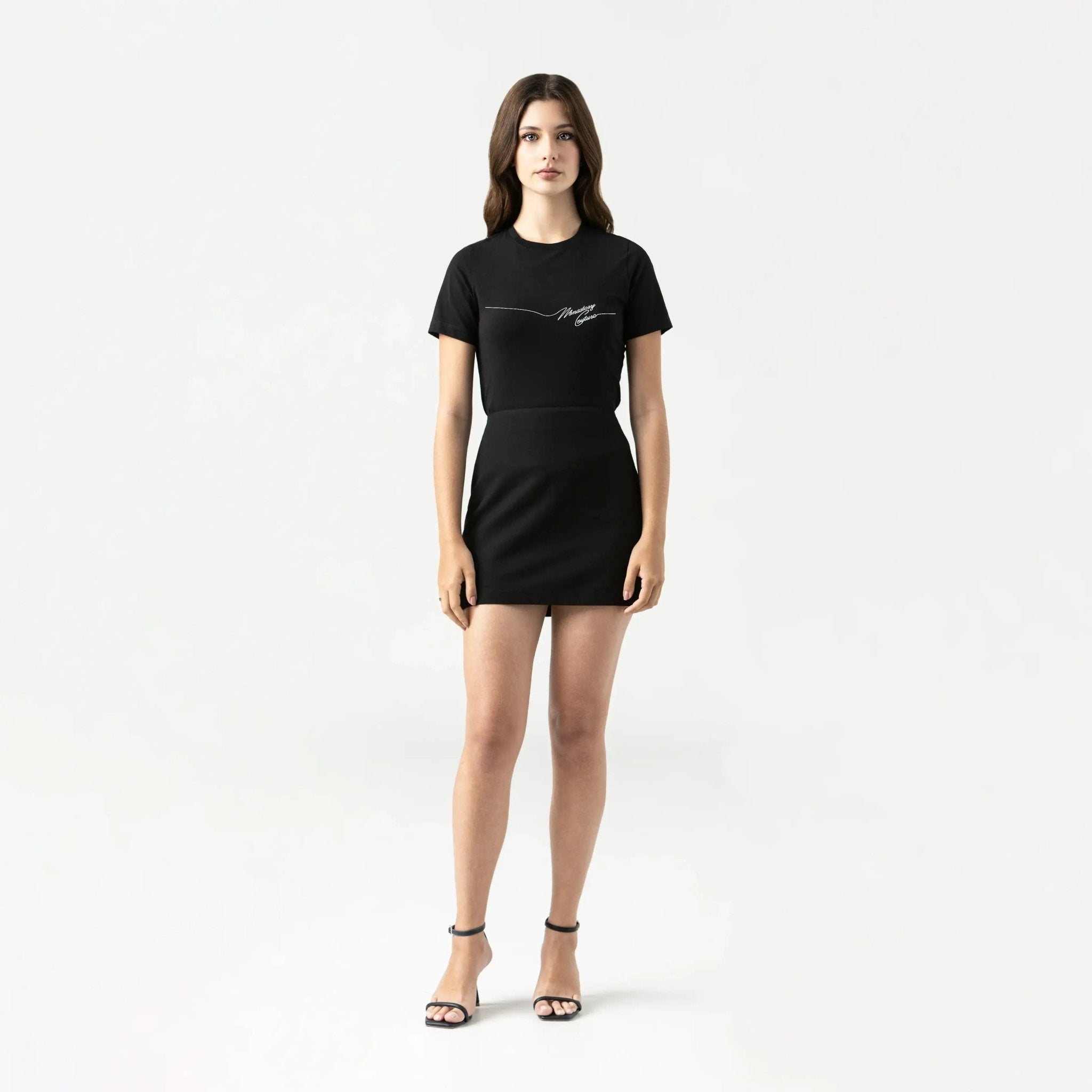 AILSA T - SHIRT WOMEN BLACK - Monastery | Tienda Oficial Colombia