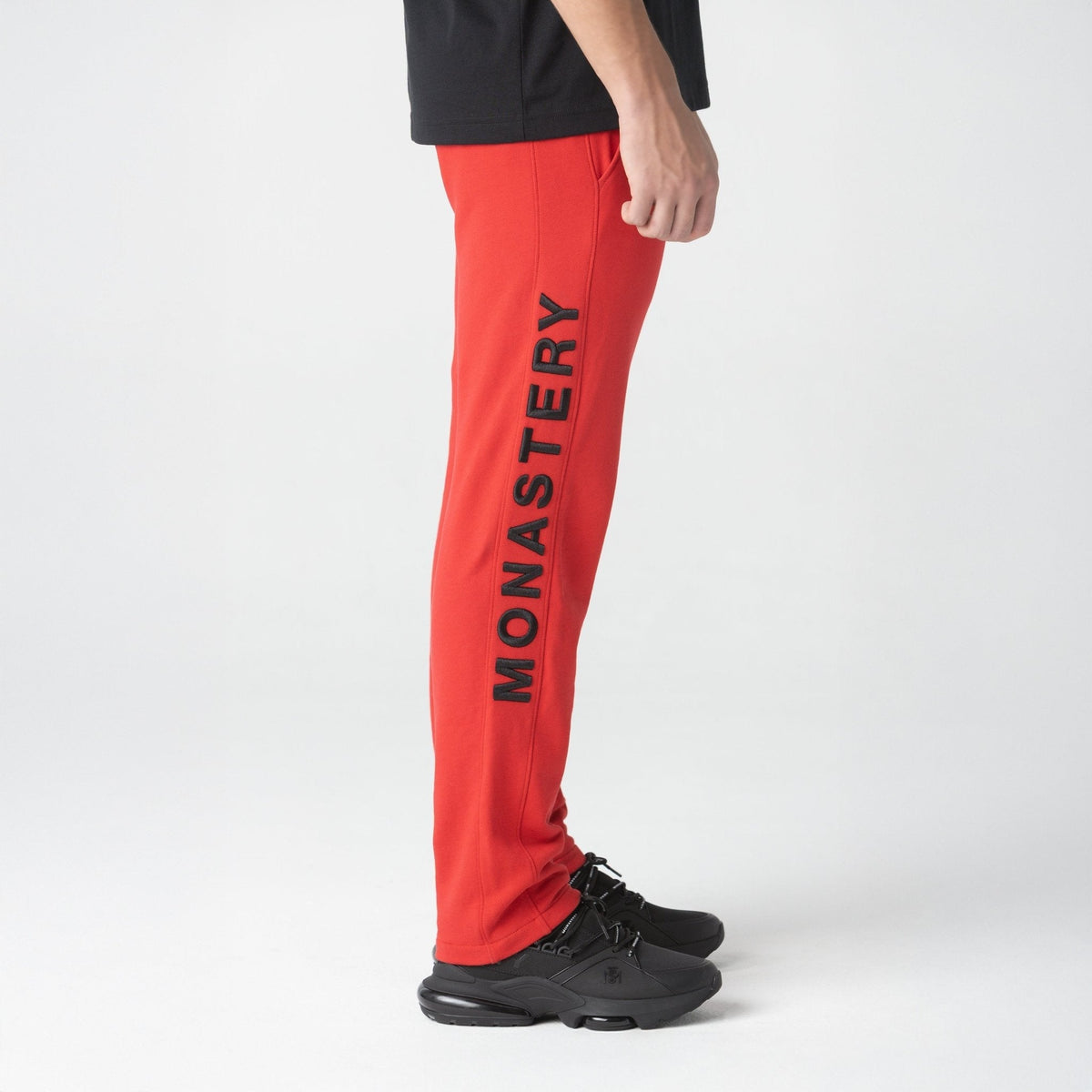 CICERO JOGGER MEN SALSA - Monastery | Tienda Oficial Colombia