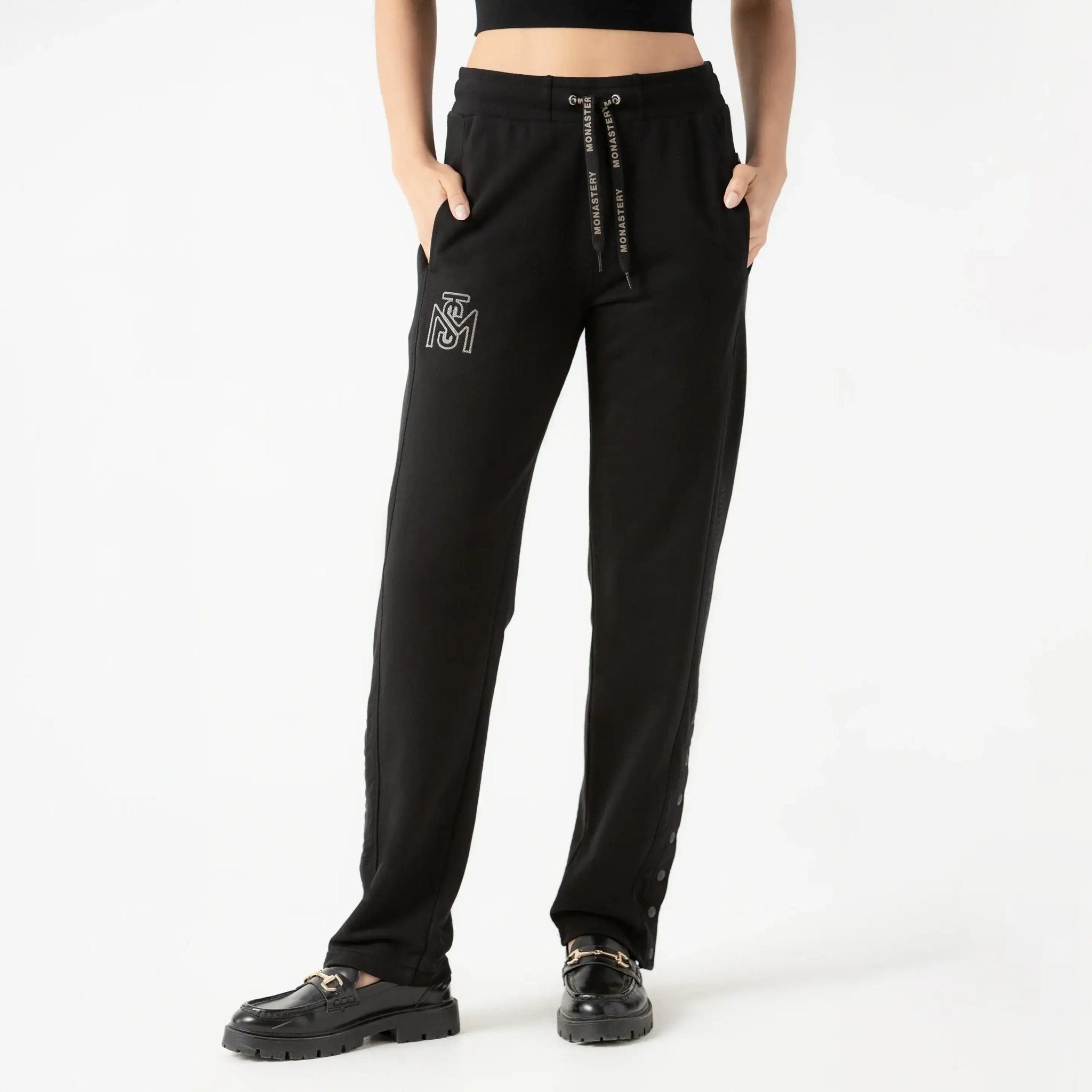CYRA JOGGER WOMEN BLACK - Monastery | Tienda Oficial Colombia