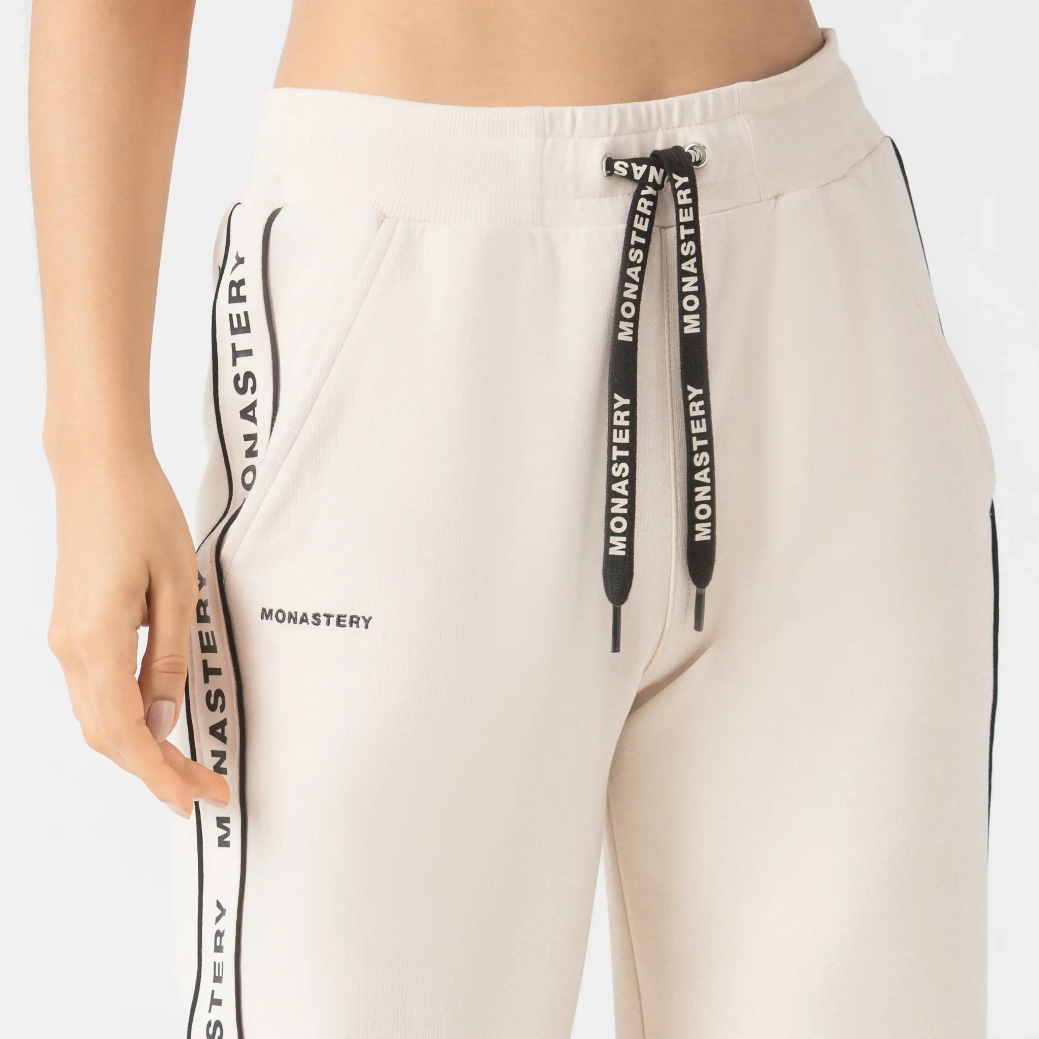 DENNIS PANT WOMEN SAND DOLLAR - Monastery | Tienda Oficial Colombia