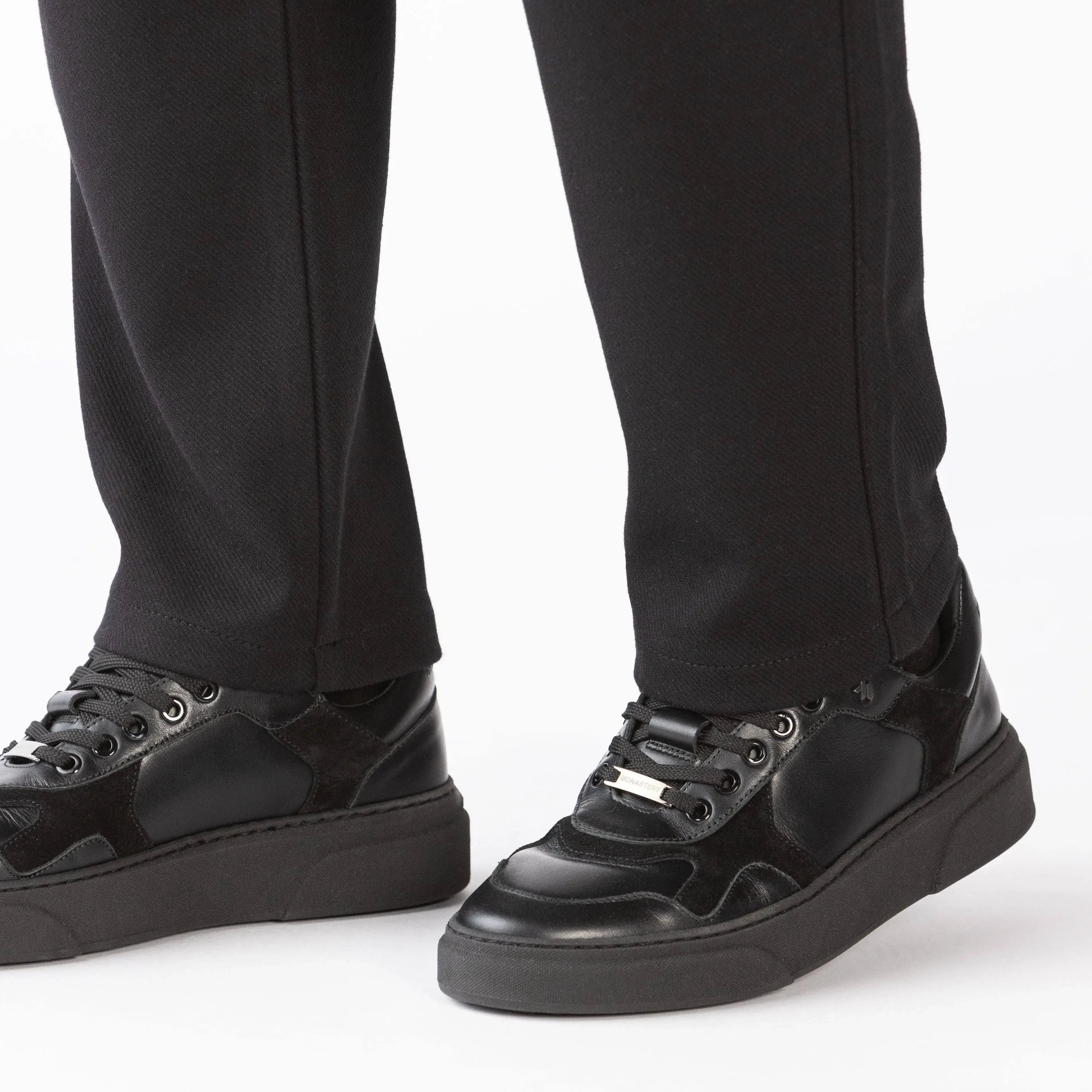 GIORGIO SNEAKERS MEN BLACK 39 - Monastery | Tienda Oficial Colombia