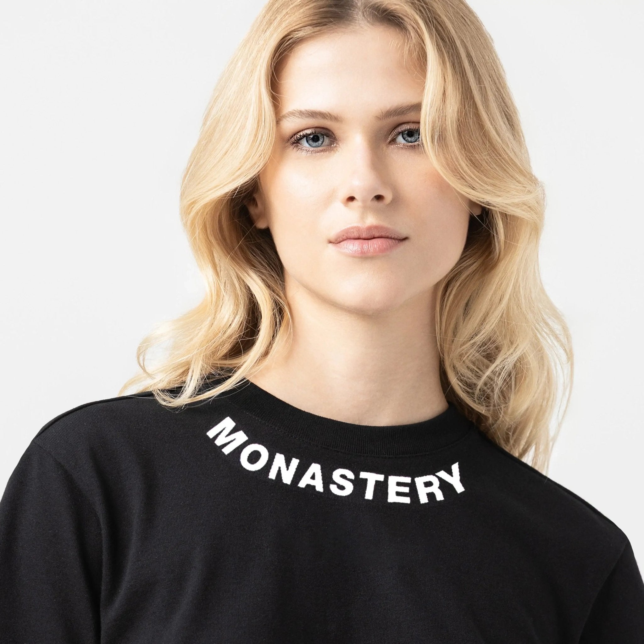 KELYN CROP TOP WOMEN BLACK - Monastery | Tienda Oficial Colombia
