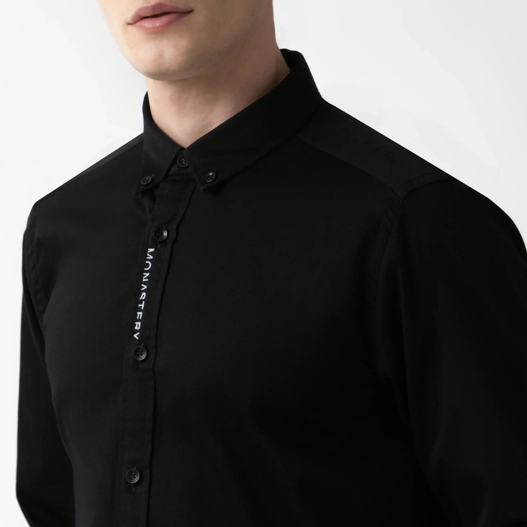 LARROC SHIRT MEN BLACK - Monastery | Tienda Oficial Colombia