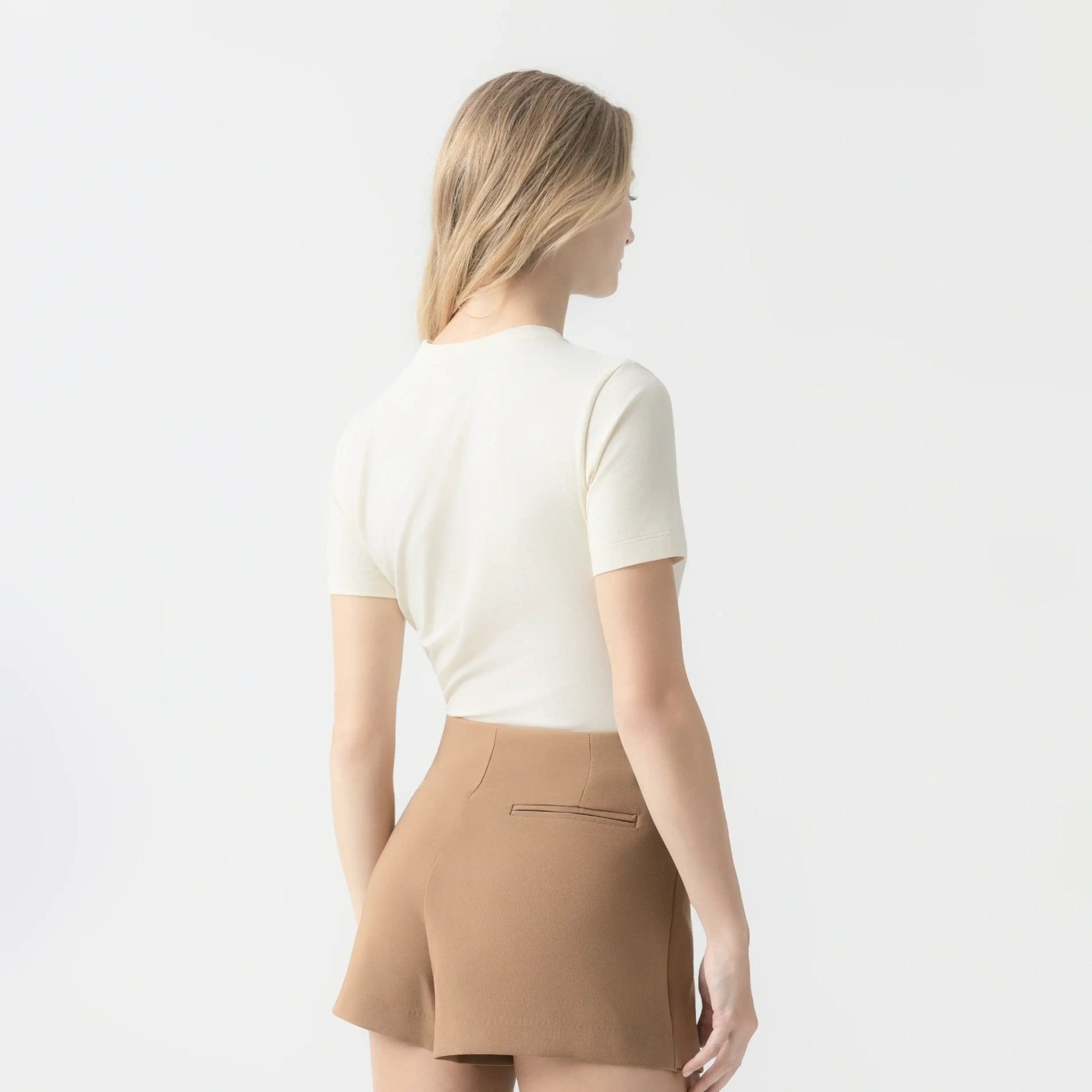 LIANE T - SHIRT WOMEN WHITE ASPARAGUS - Monastery | Tienda Oficial Colombia