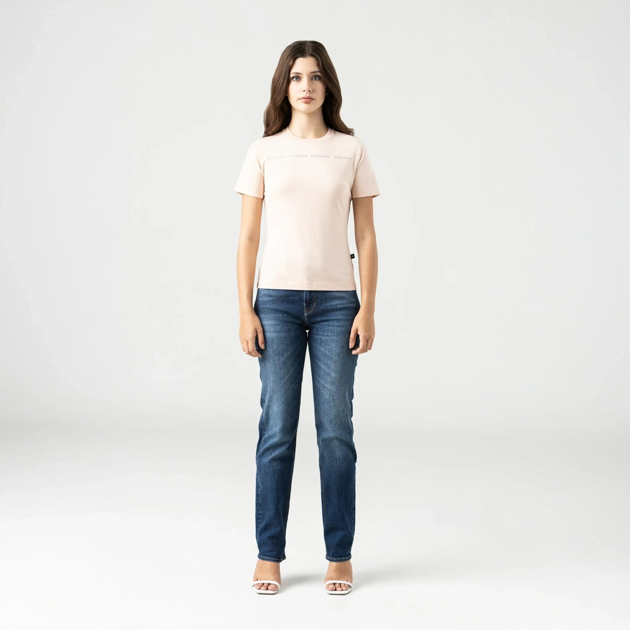 TAINA T - SHIRT WOMEN CAMEO ROSE - Monastery | Tienda Oficial Colombia